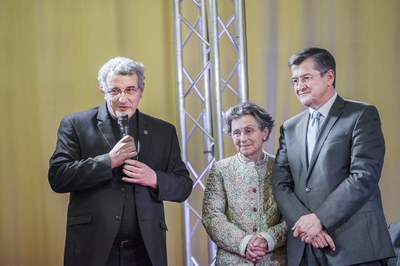 4 oct. 2016, à Valpré (Écully Lyon)   Ghislain Lafont quitte la présidence des Entretiens de Valpré